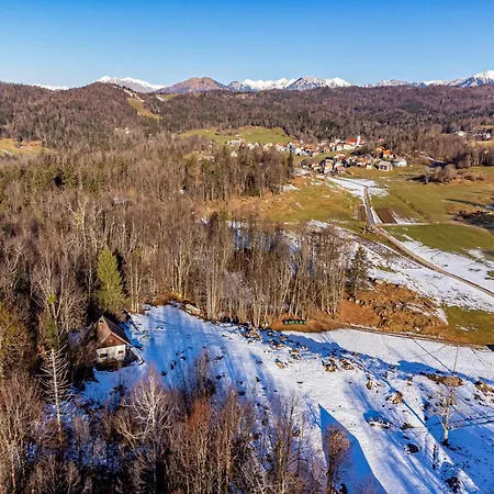 Relax House Avus With Sauna Slap ob Idrijci